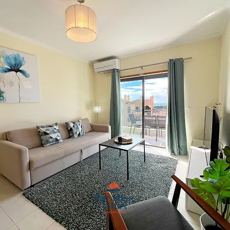 Two Bedroom With Sea Views In *
